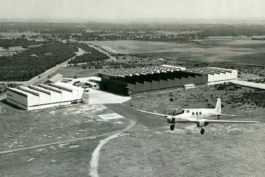 Bankstown Airport 1948.jpg